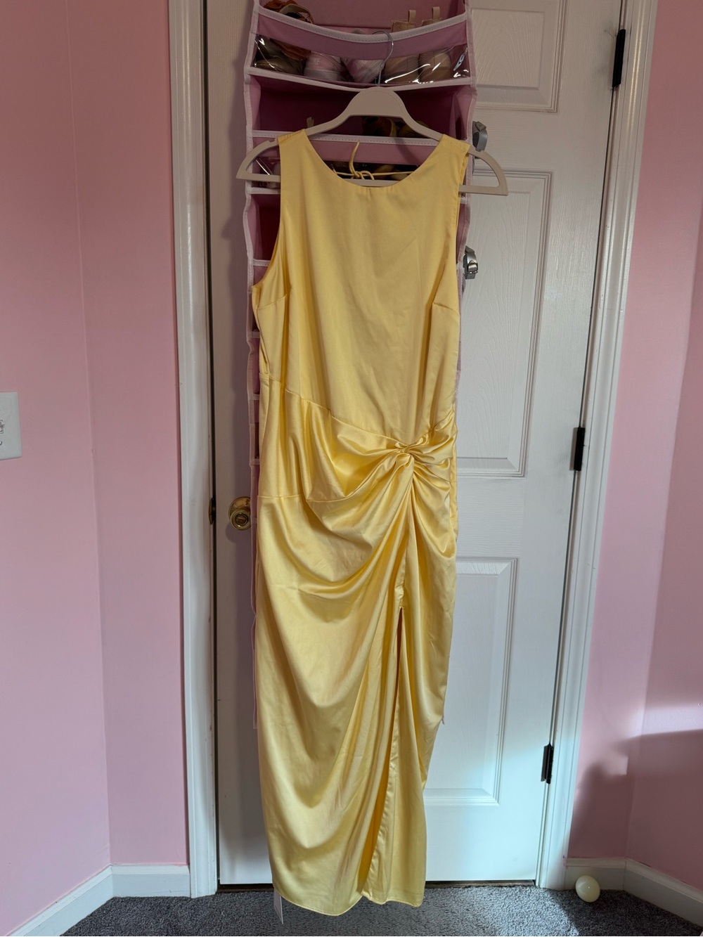 Abercrombie & Fitch Pale Yellow Sleeveless Draped Maxi Dress